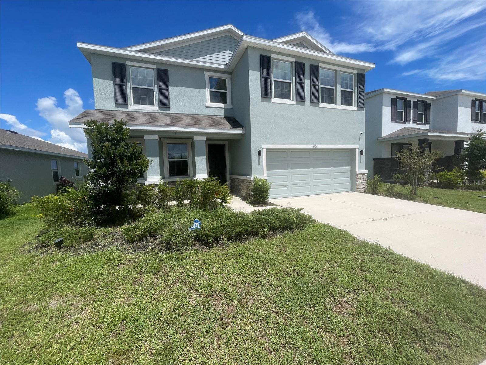 Single Family Residence in WIMAUMA, FL - Daniel Dourado