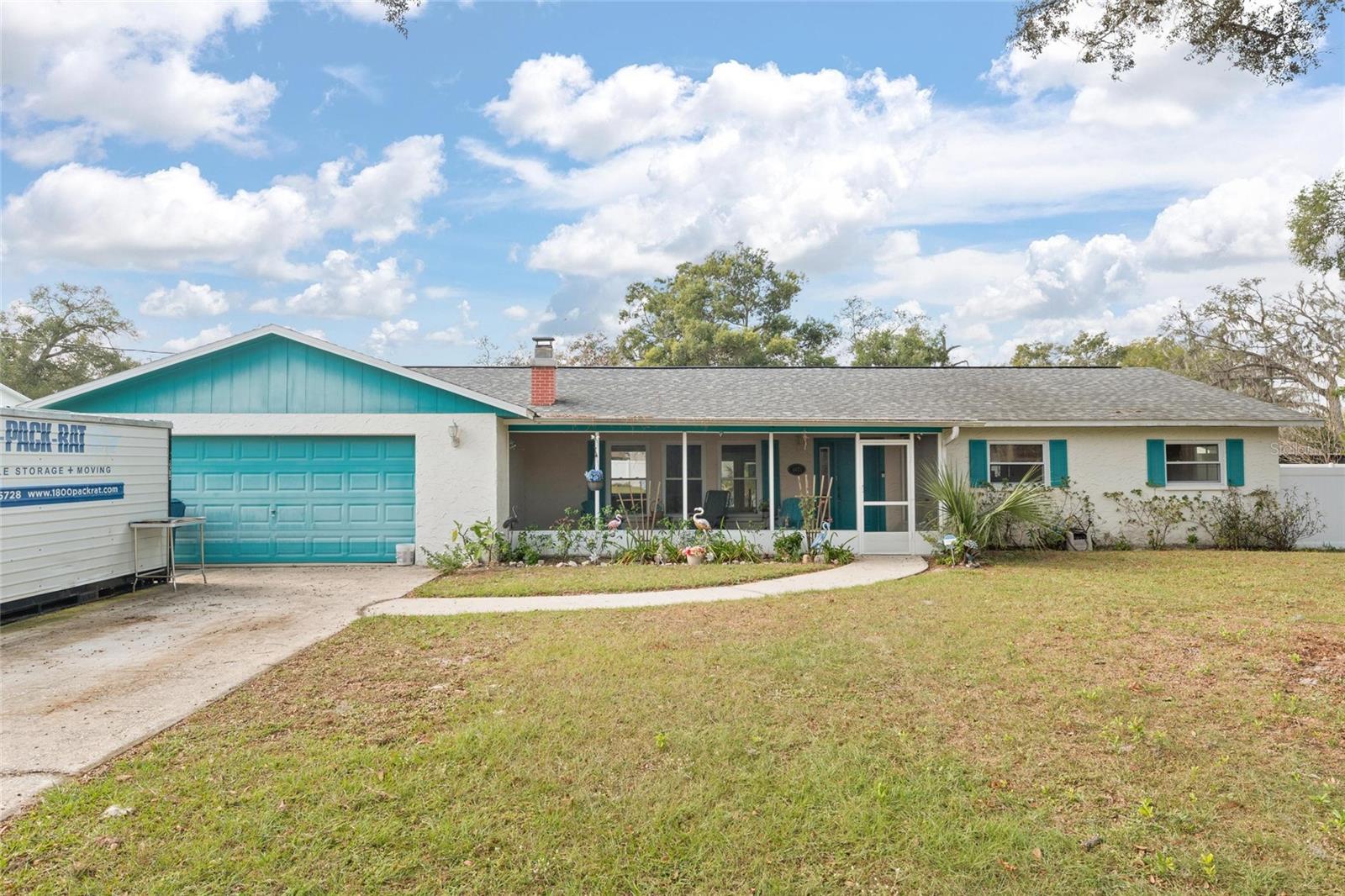 Single Family Residence in DADE CITY, FL - Daniel Dourado