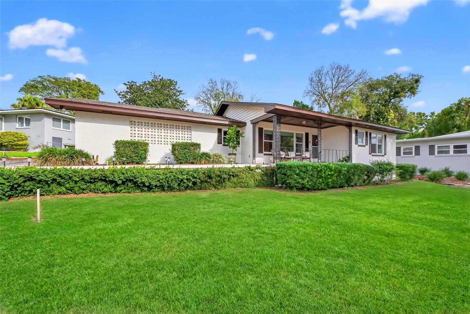 Single Family Residence in EUSTIS, FL - Daniel Dourado