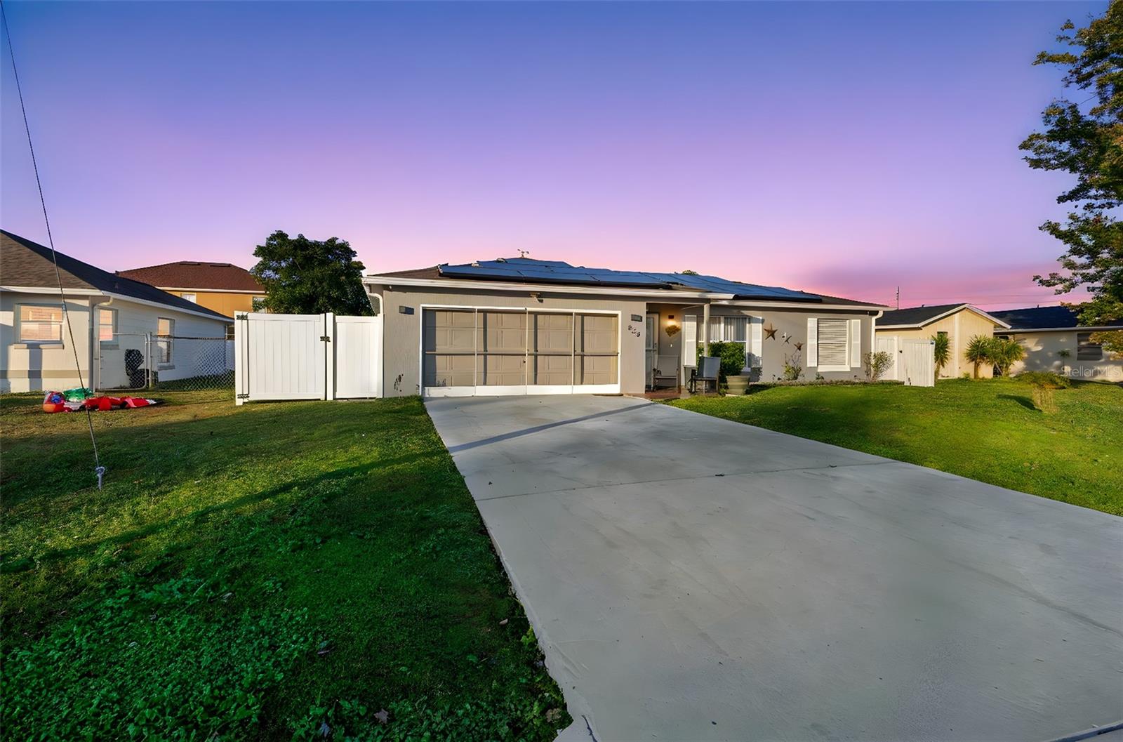 Single Family Residence em KISSIMMEE, FL - Daniel Dourado