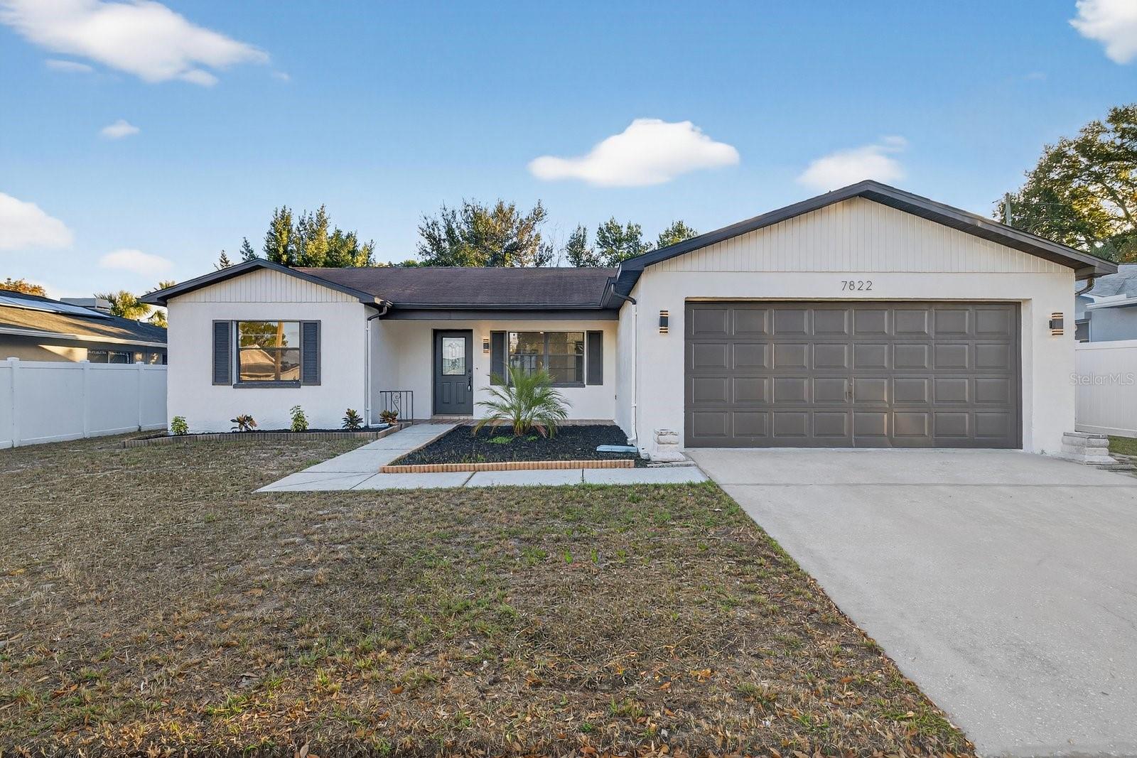 Single Family Residence em PORT RICHEY, FL - Daniel Dourado