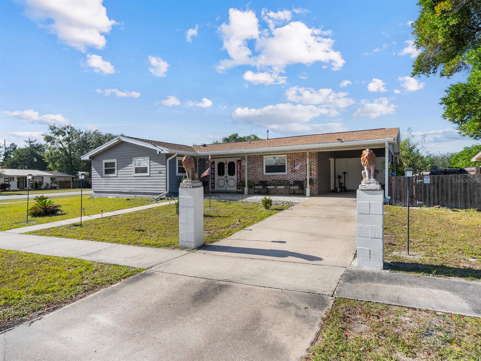 Single Family Residence em DELTONA, FL - Daniel Dourado