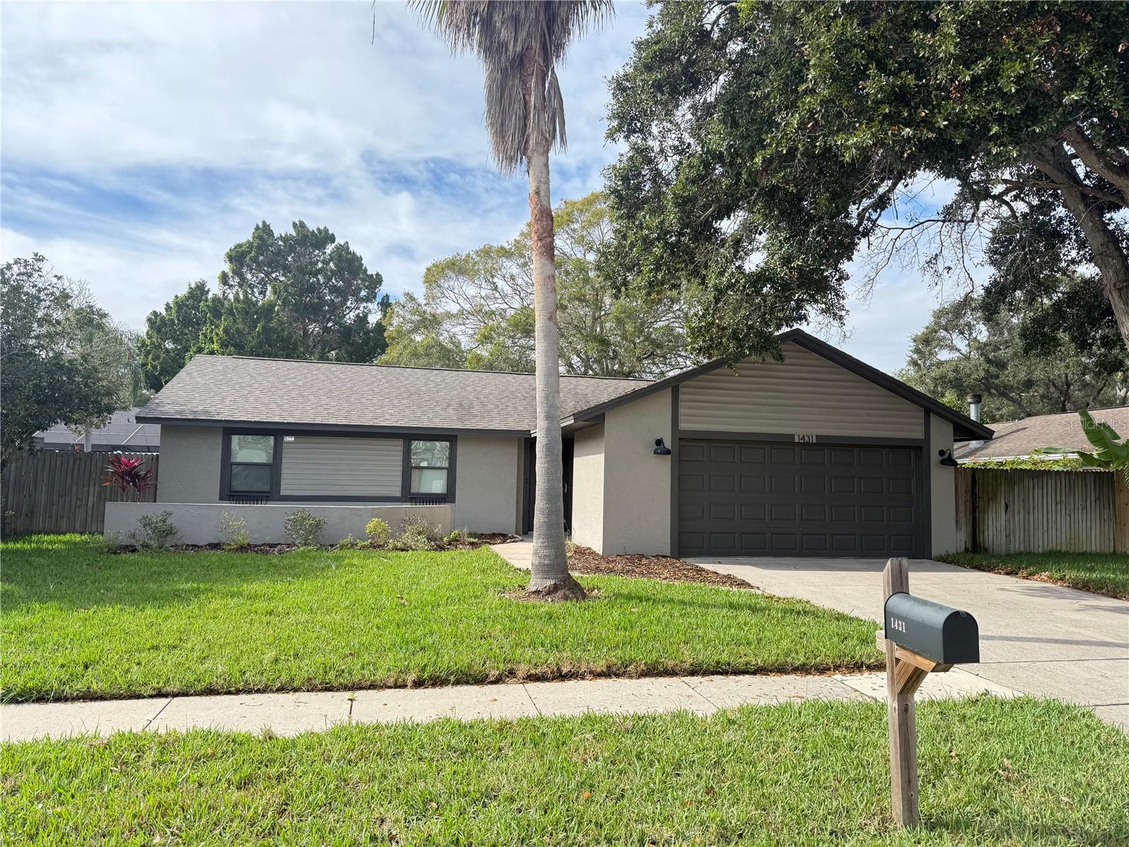 Single Family Residence em PALM HARBOR, FL - Daniel Dourado