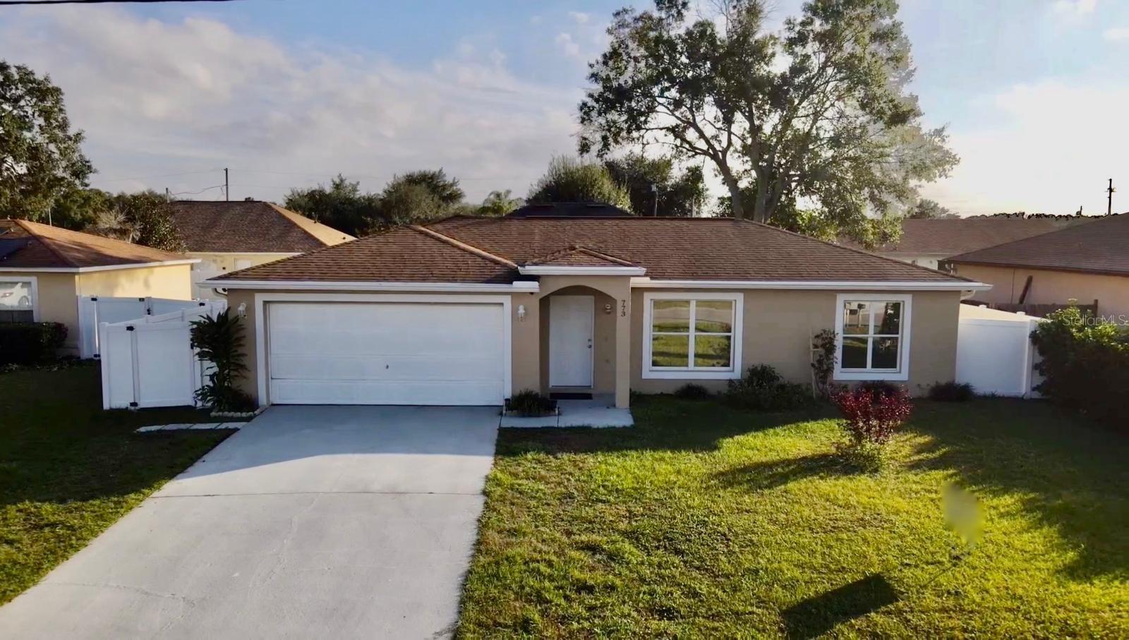 Single Family Residence em KISSIMMEE, FL - Daniel Dourado