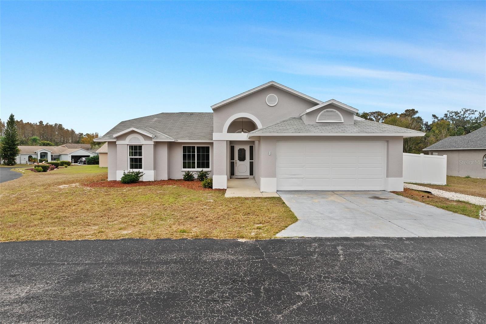 Single Family Residence em NEW PORT RICHEY, FL - Daniel Dourado