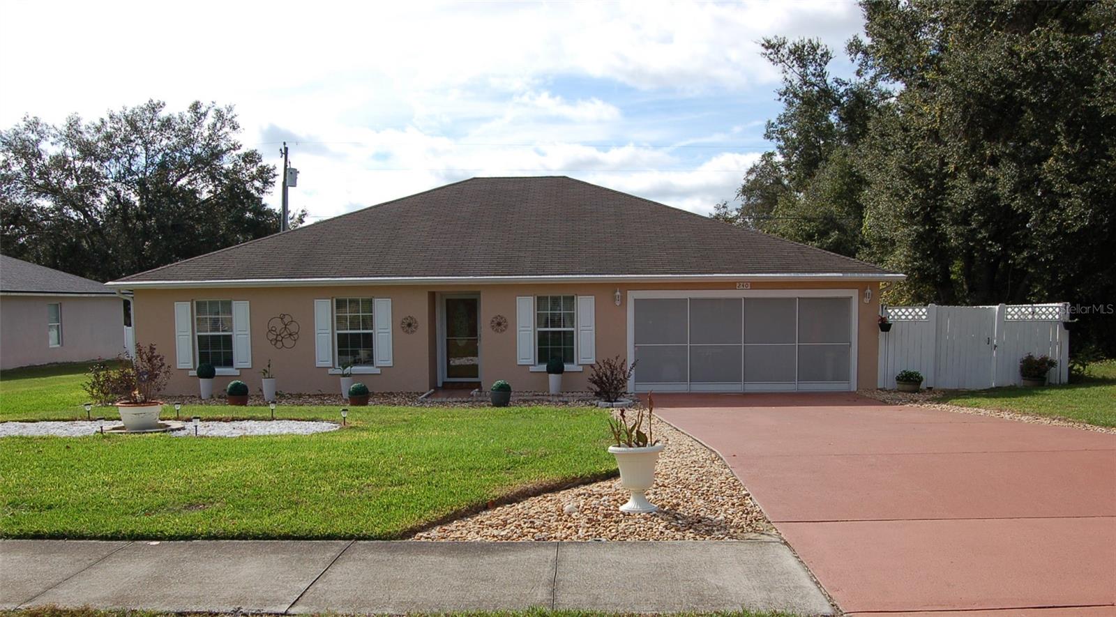 Single Family Residence em OCALA, FL - Daniel Dourado