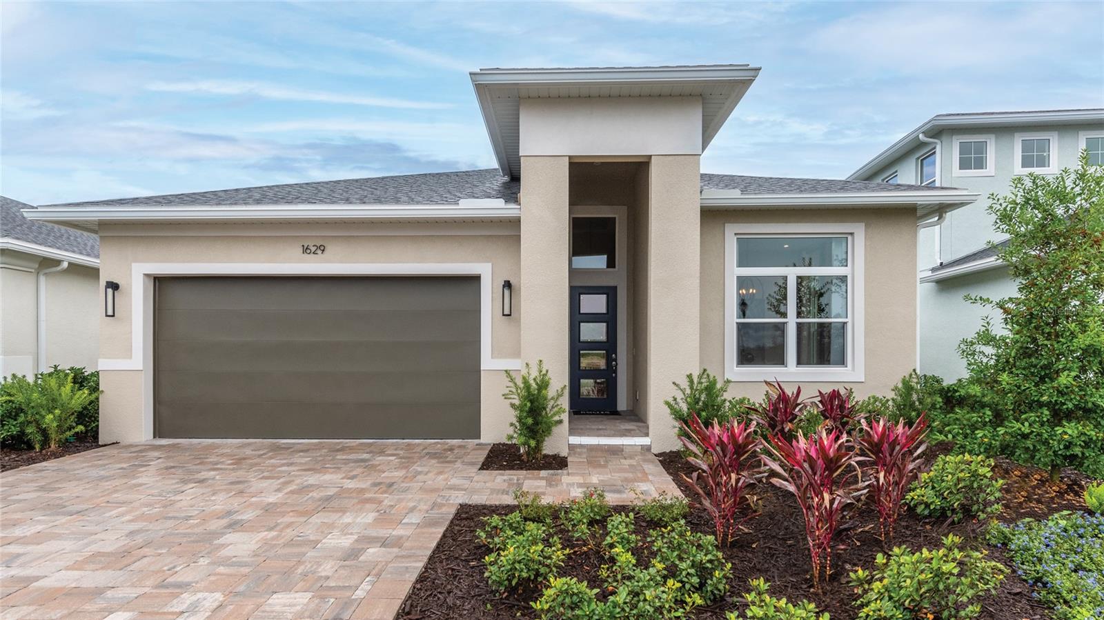 Single Family Residence em DELAND, FL - Daniel Dourado