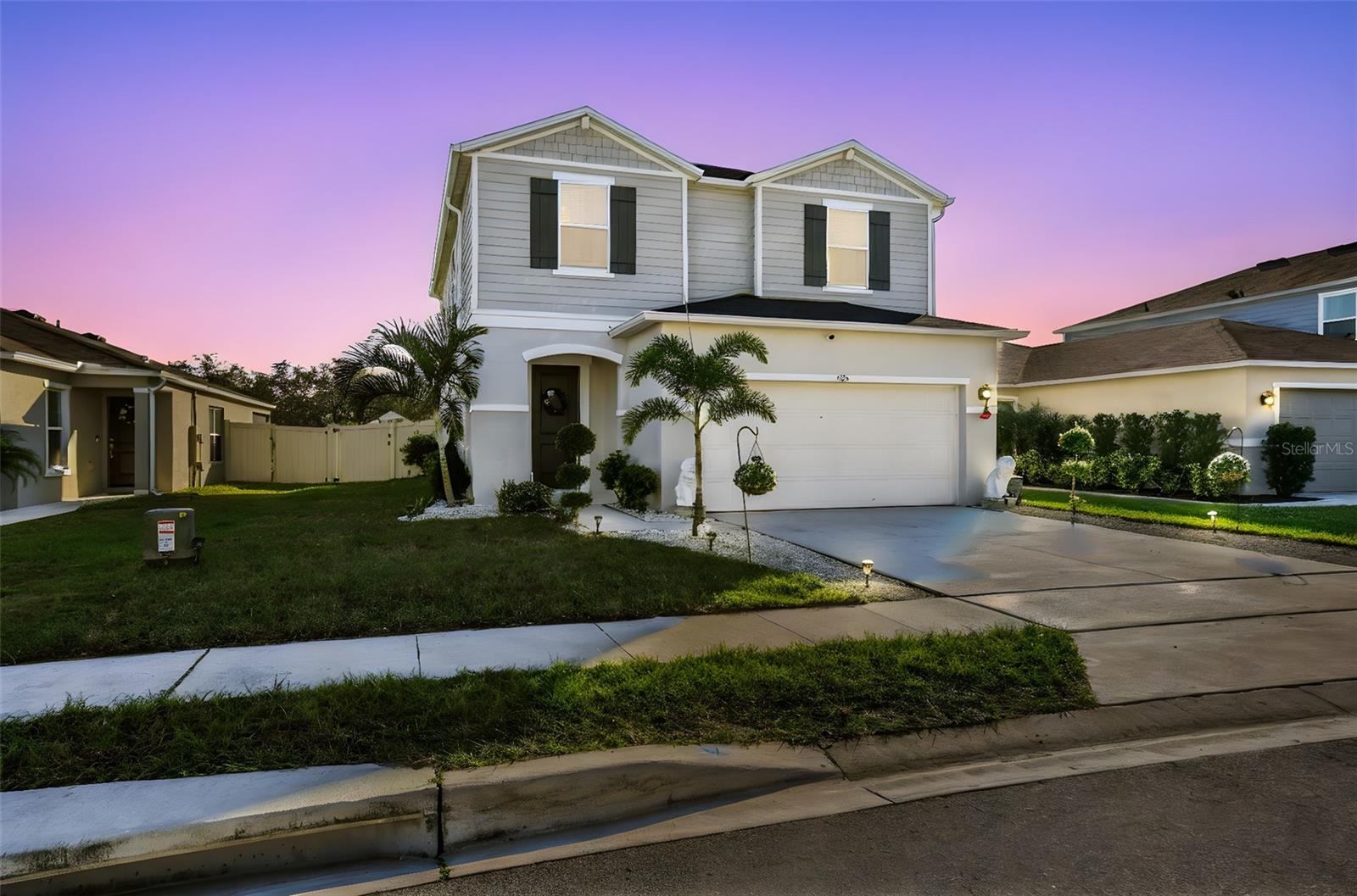 Single Family Residence in DAVENPORT, FL - Daniel Dourado