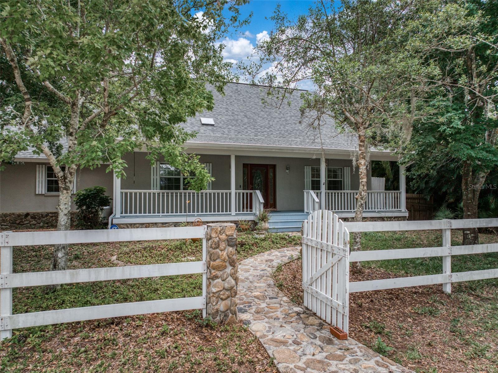 Single Family Residence em SEBRING, FL - Daniel Dourado