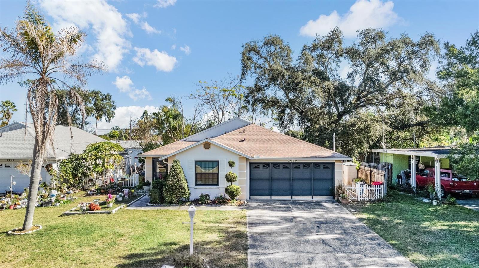 Single Family Residence em HOLIDAY, FL - Daniel Dourado