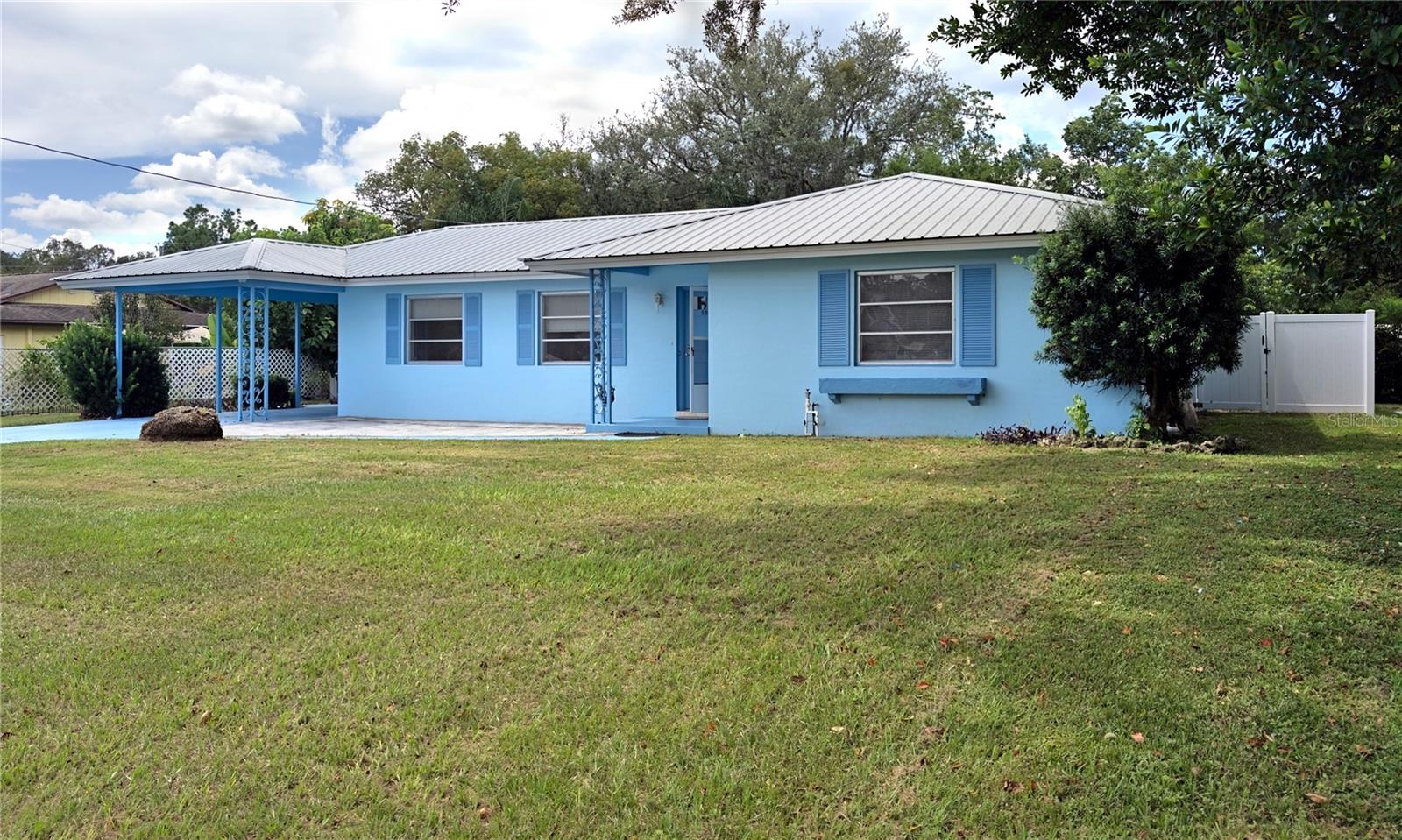 Single Family Residence em SPRING HILL, FL - Daniel Dourado