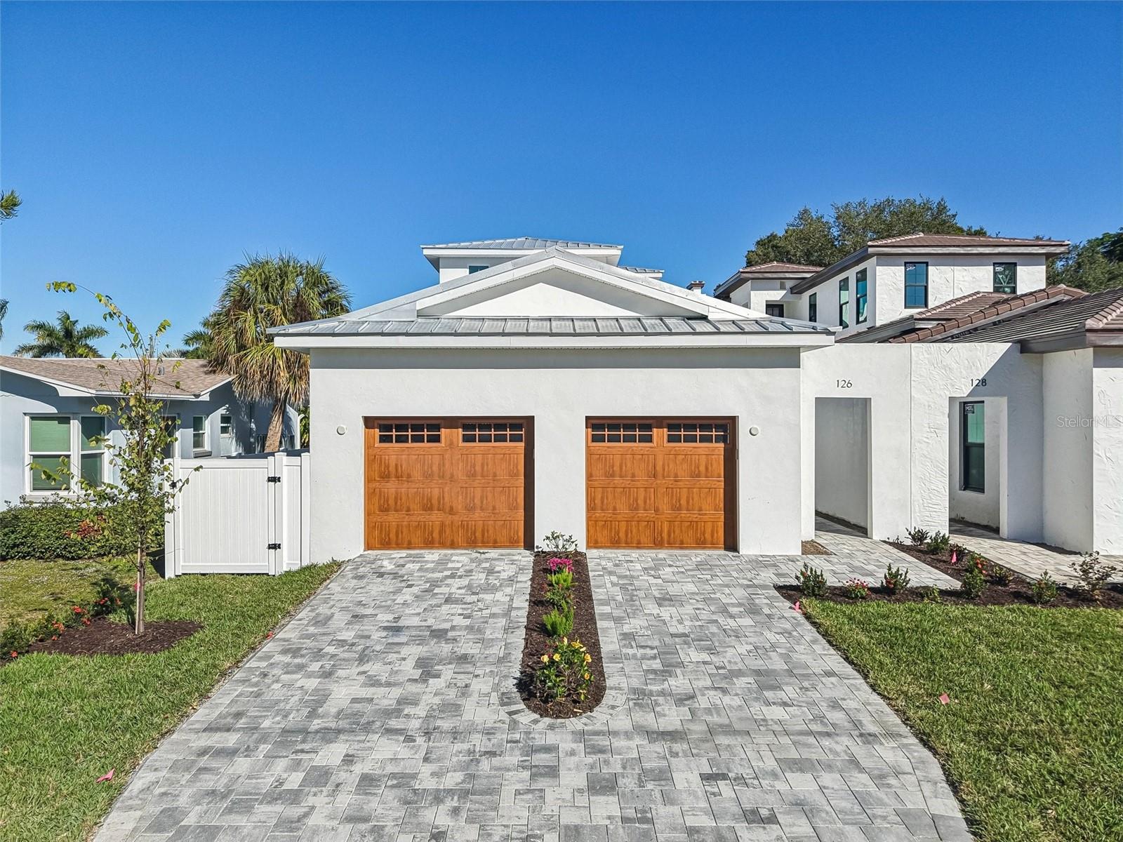 Single Family Residence em ST PETERSBURG, FL - Daniel Dourado