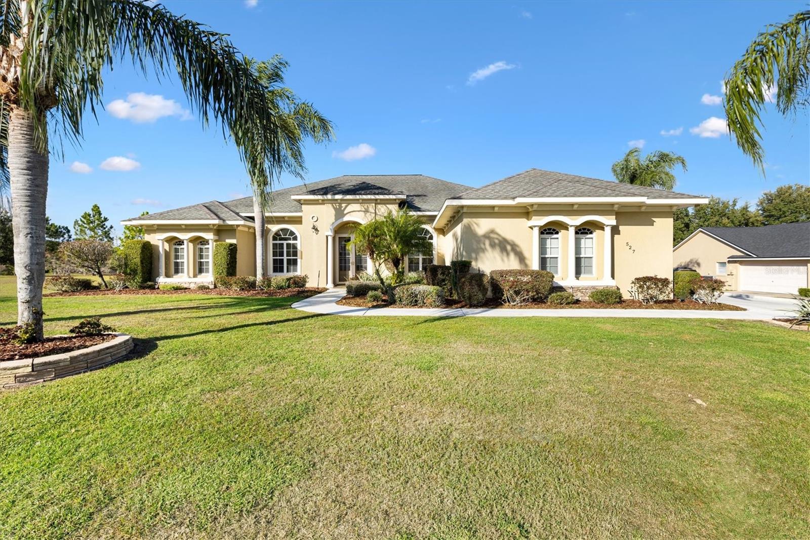 Single Family Residence in LADY LAKE, FL - Daniel Dourado