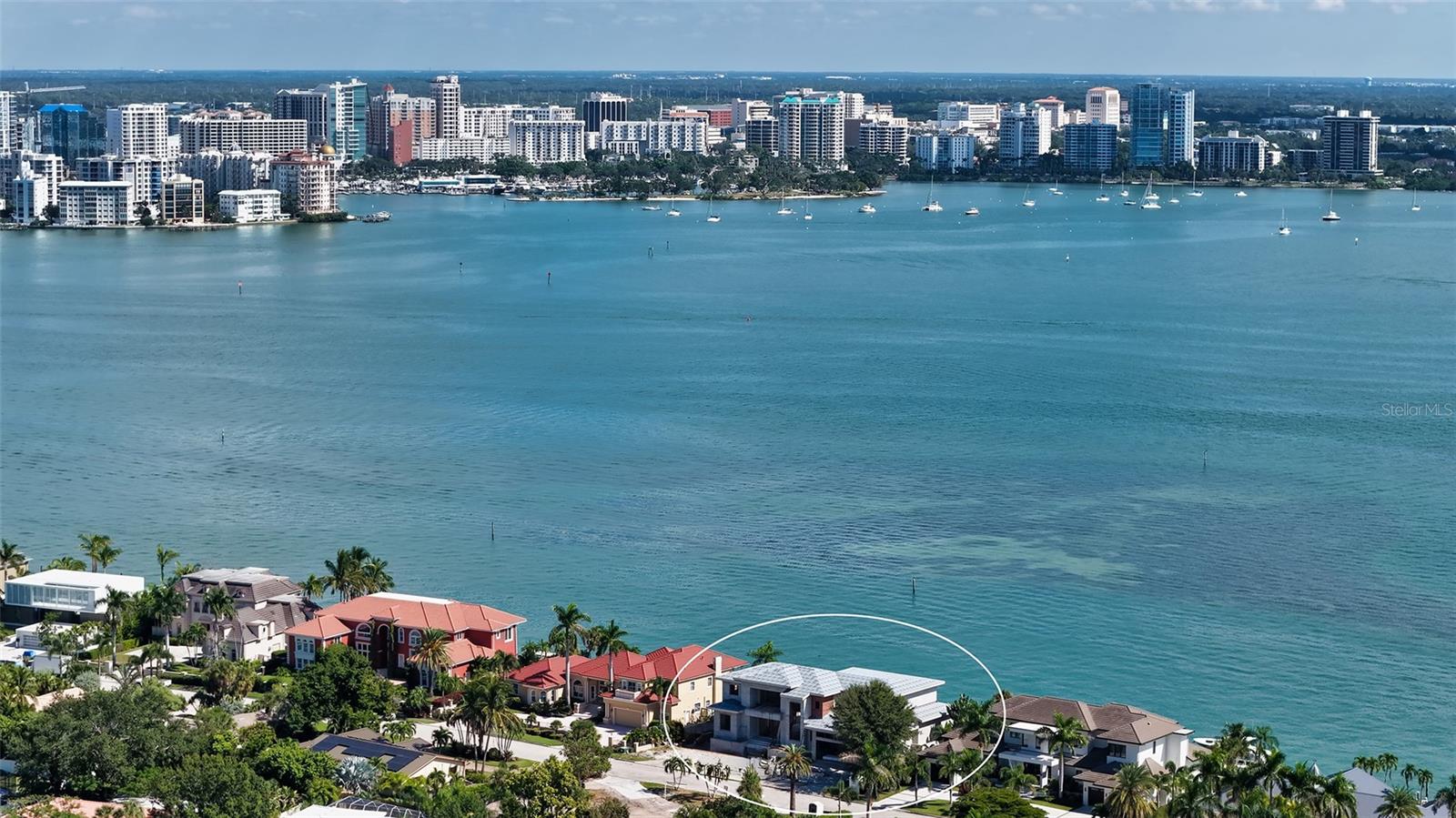 Single Family Residence em SARASOTA, FL - Daniel Dourado