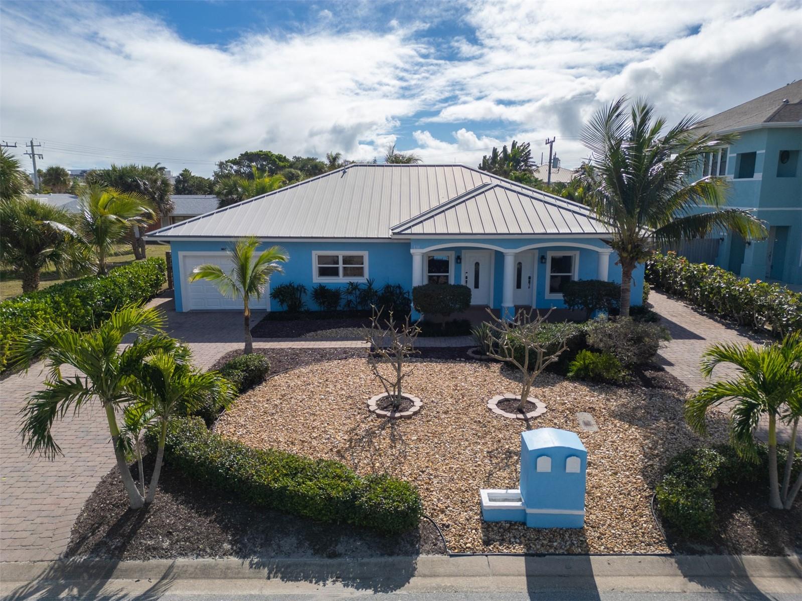 Single Family Residence em COCOA BEACH, FL - Daniel Dourado