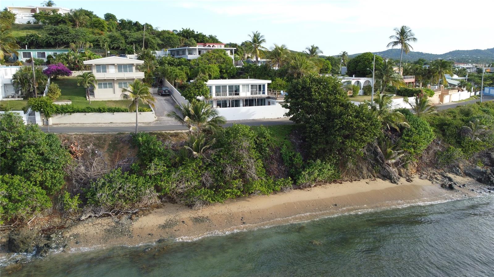 Single Family Residence in VIEQUES, PR - Daniel Dourado