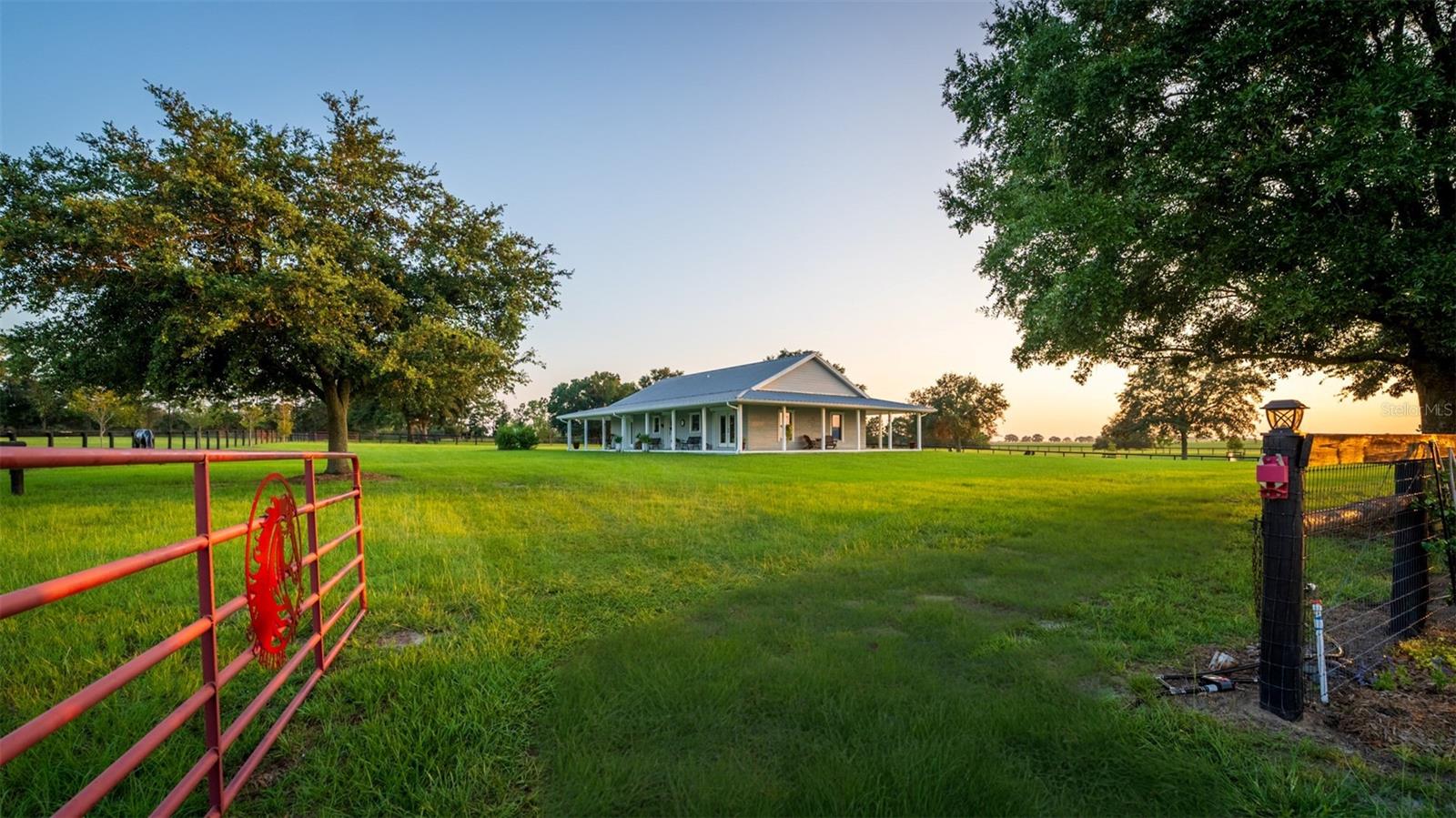 Single Family Residence em MORRISTON, FL - Daniel Dourado