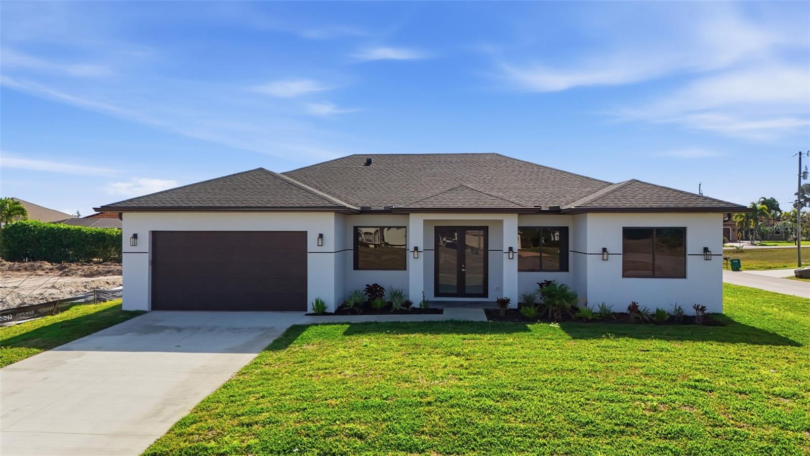 Single Family Residence em CAPE CORAL, FL - Daniel Dourado