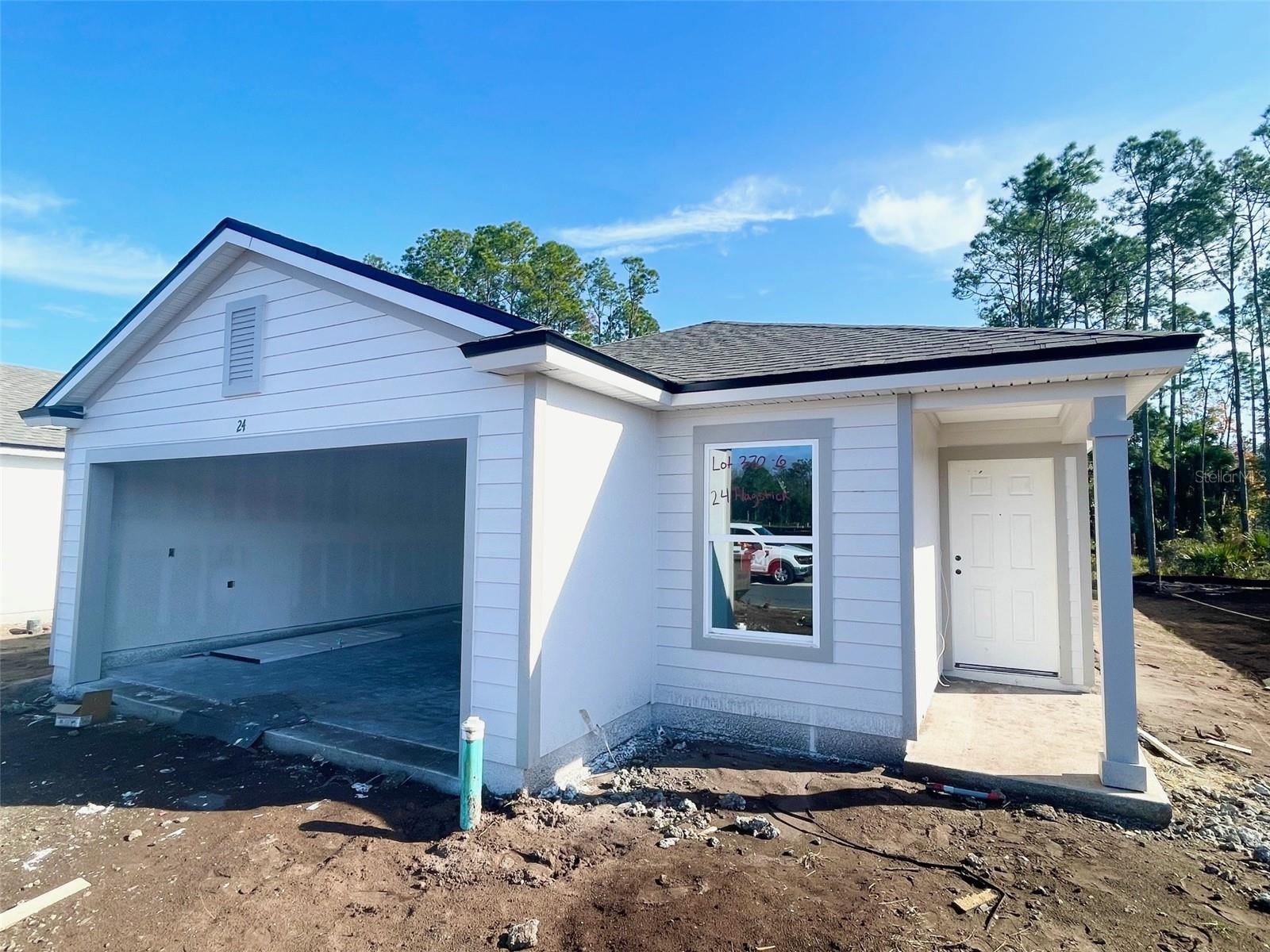 Single Family Residence in BUNNELL, FL - Daniel Dourado