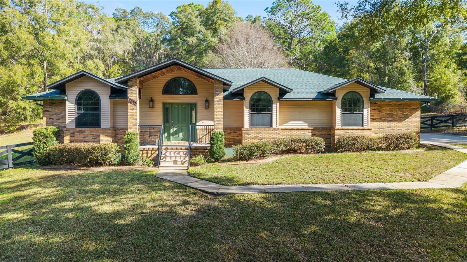 Single Family Residence in OCALA, FL - Daniel Dourado