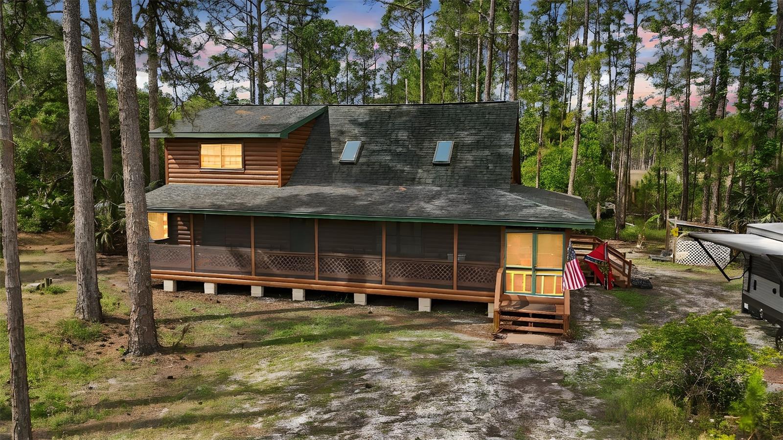 Single Family Residence in EUSTIS, FL - Daniel Dourado