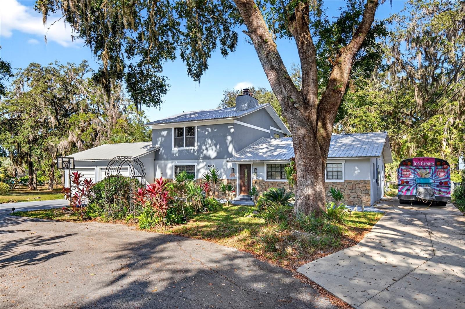 Single Family Residence in OCALA, FL - Daniel Dourado