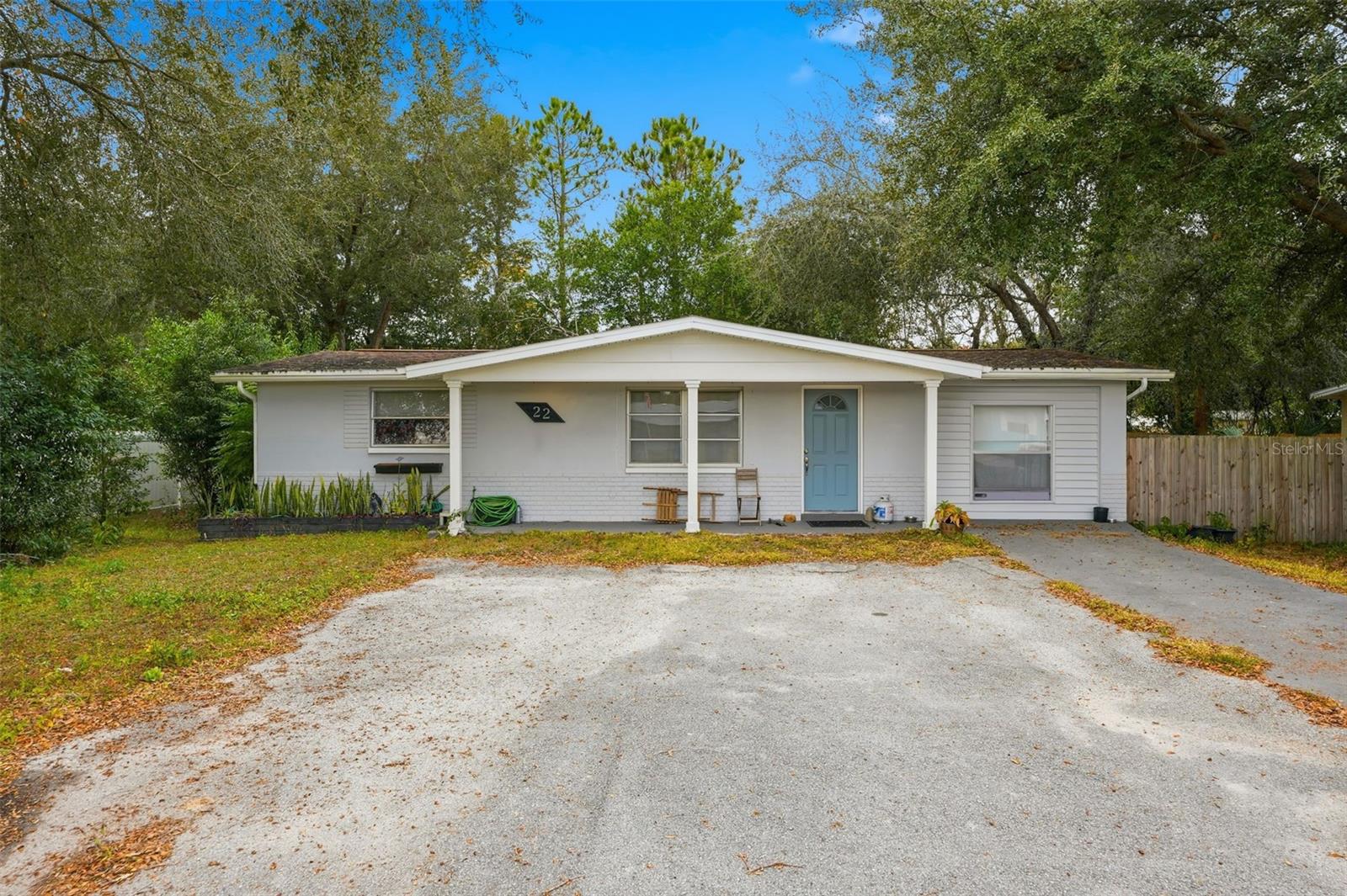 Single Family Residence in BEVERLY HILLS, FL - Daniel Dourado