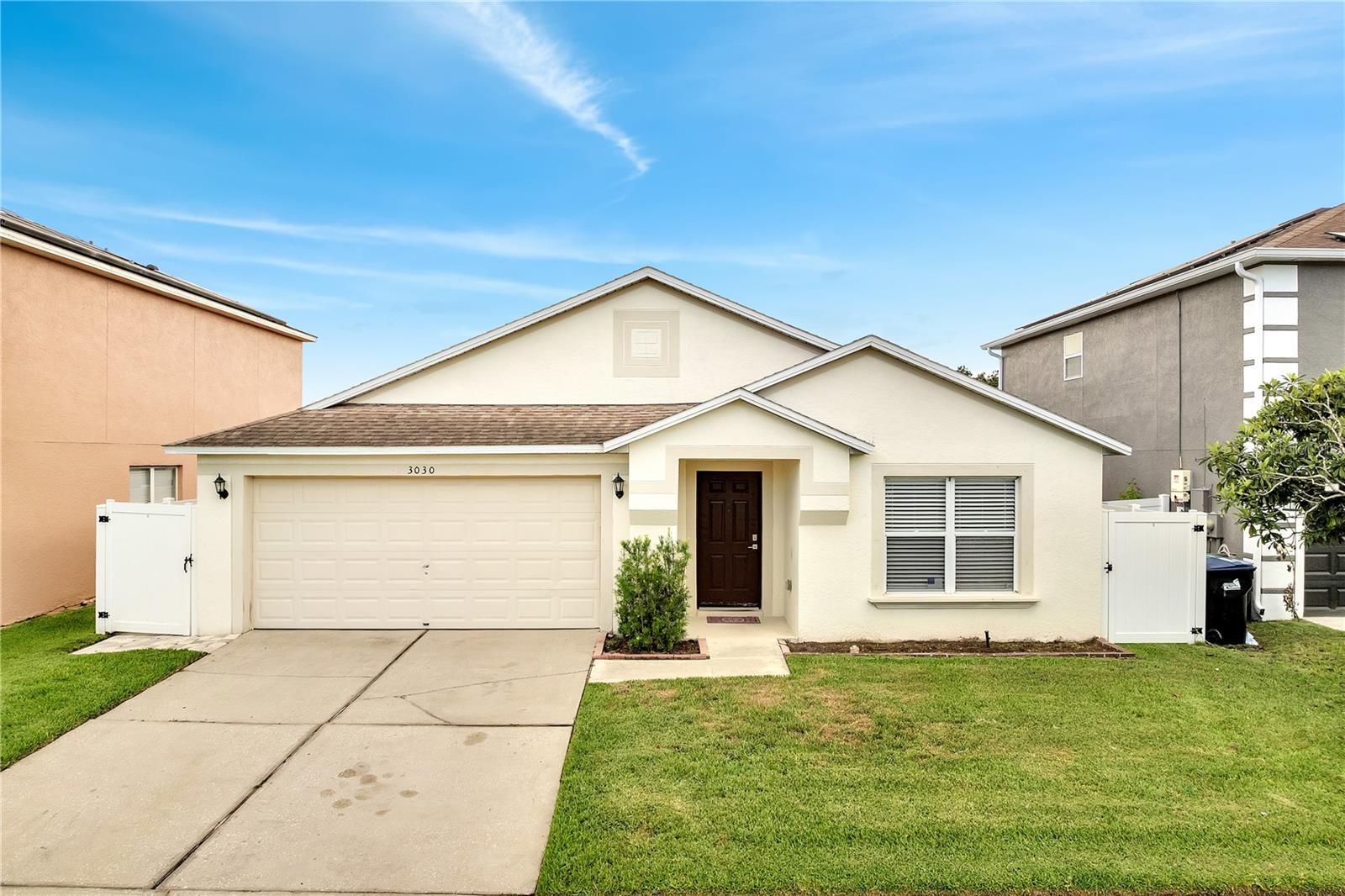 Single Family Residence em ORLANDO, FL - Daniel Dourado