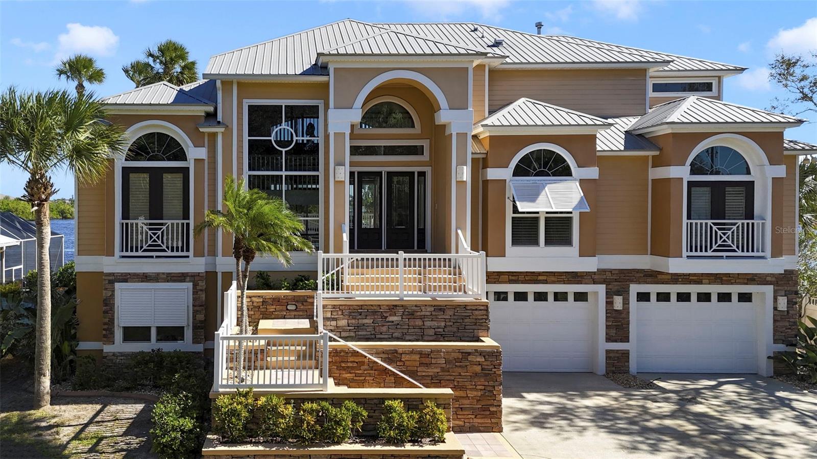 Single Family Residence in FLAGLER BEACH, FL - Daniel Dourado