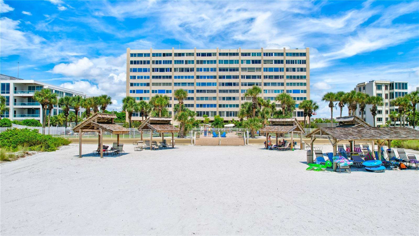 Condominium in SARASOTA, FL - Daniel Dourado