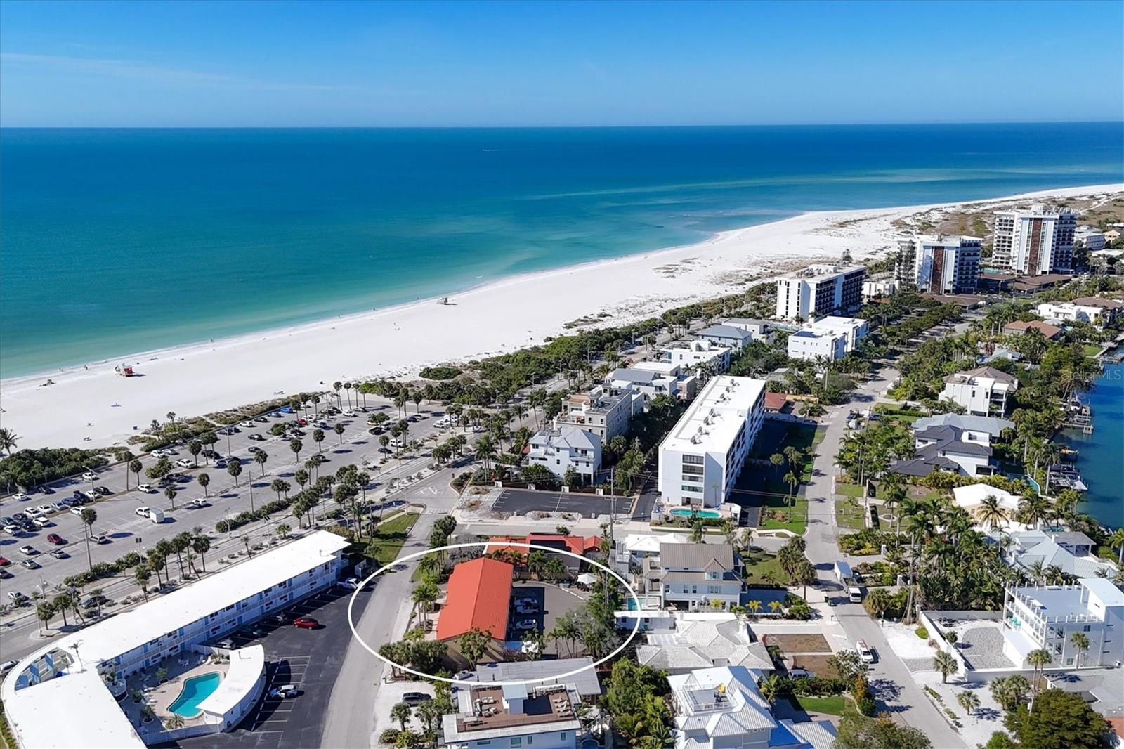 Condominium in SARASOTA, FL - Daniel Dourado