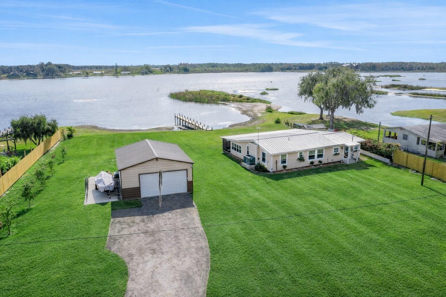 Single Family Residence in FORT MEADE, FL - Daniel Dourado