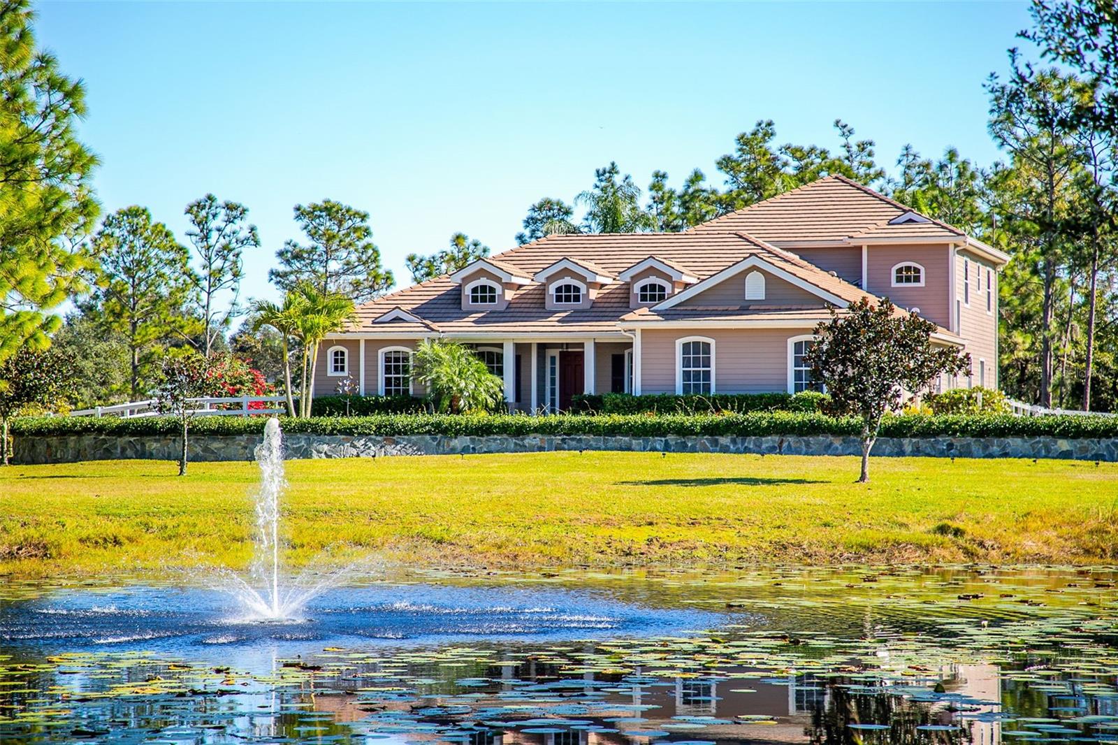 Single Family Residence em BRADENTON, FL - Daniel Dourado