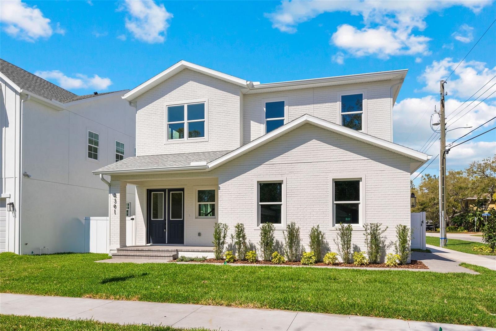 Single Family Residence in TAMPA, FL - Daniel Dourado