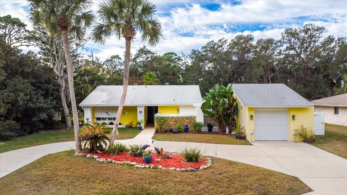 Single Family Residence em PALM COAST, FL - Daniel Dourado