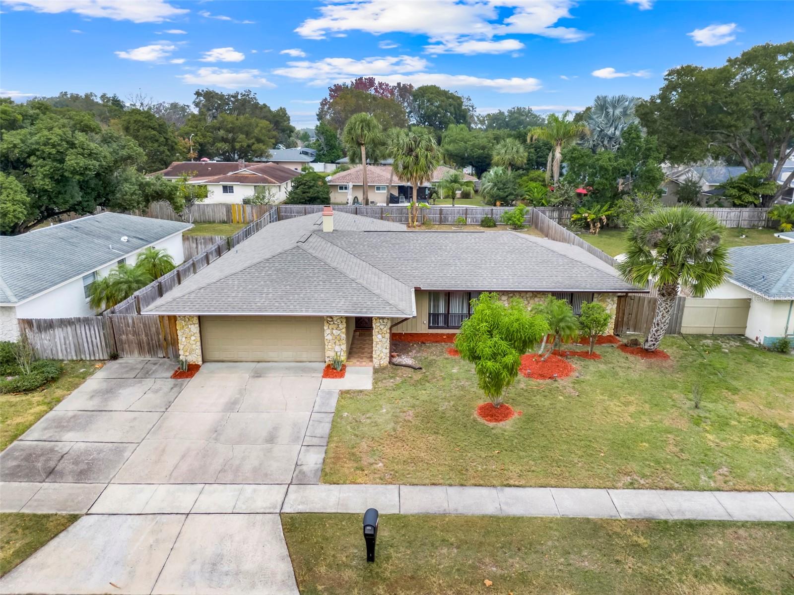 Single Family Residence em ALTAMONTE SPRINGS, FL - Daniel Dourado