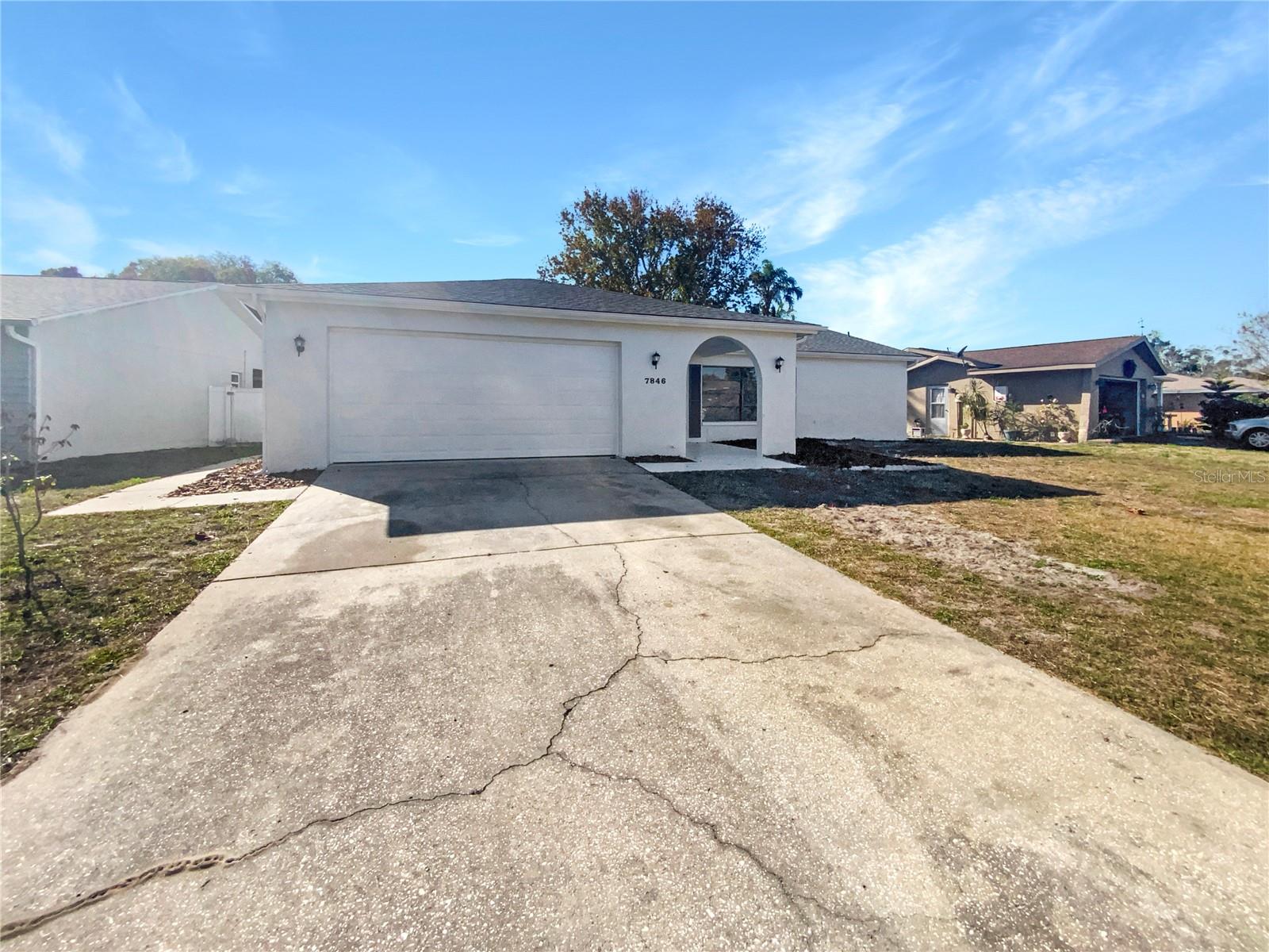 Single Family Residence em NEW PORT RICHEY, FL - Daniel Dourado