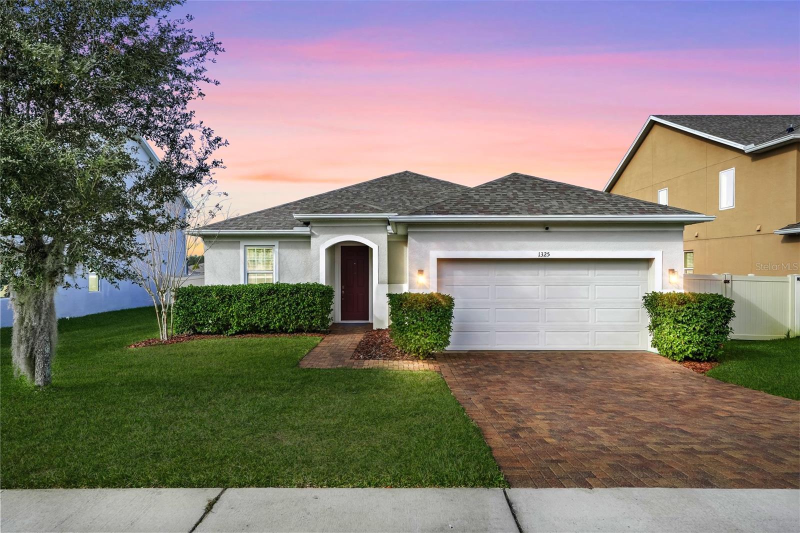 Single Family Residence em MINNEOLA, FL - Daniel Dourado
