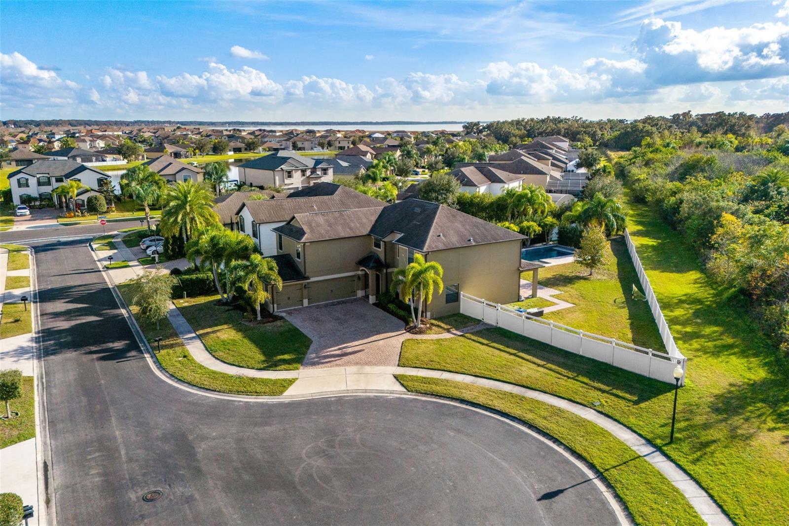 Single Family Residence in KISSIMMEE, FL - Daniel Dourado