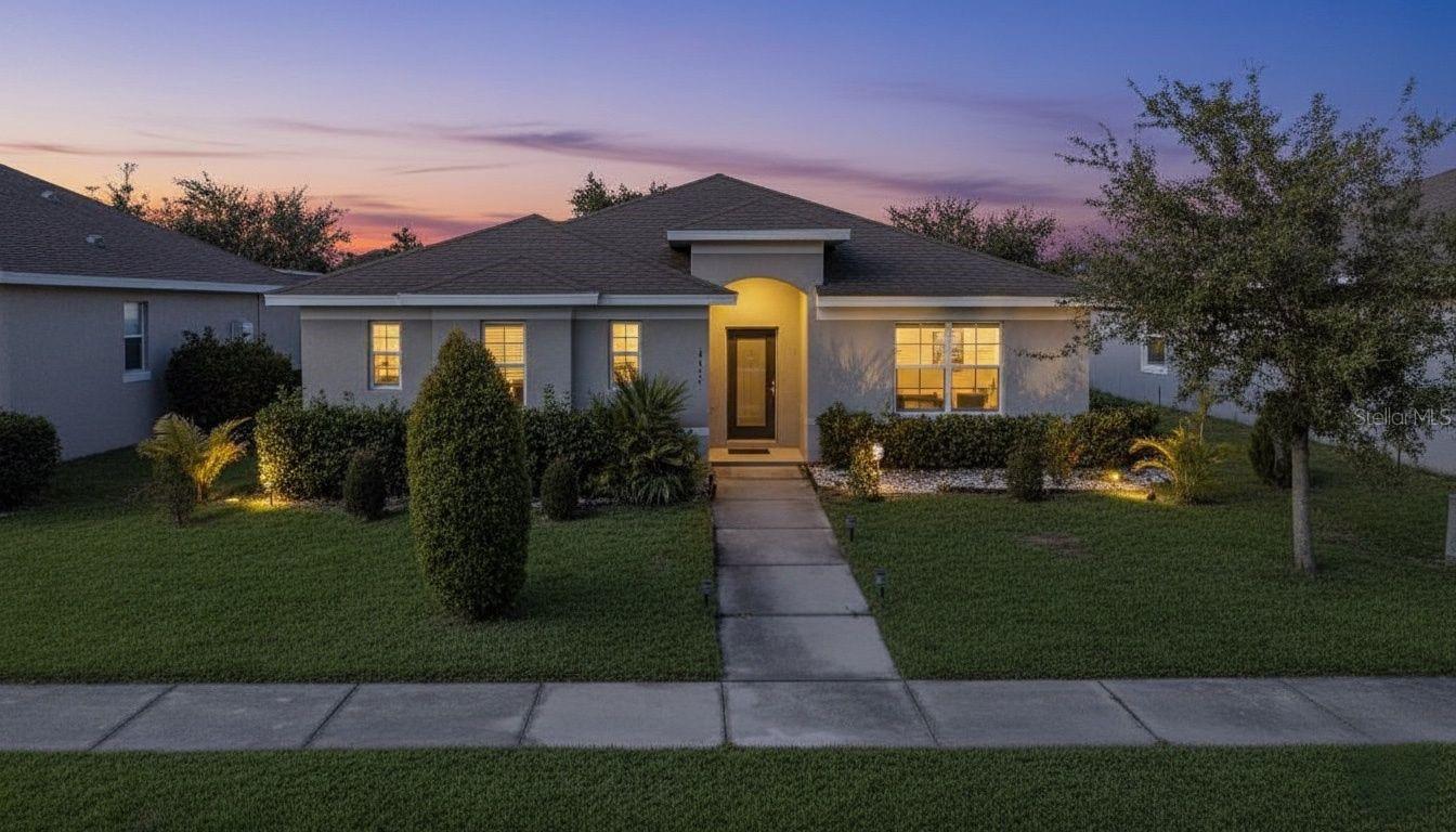 Single Family Residence em KISSIMMEE, FL - Daniel Dourado