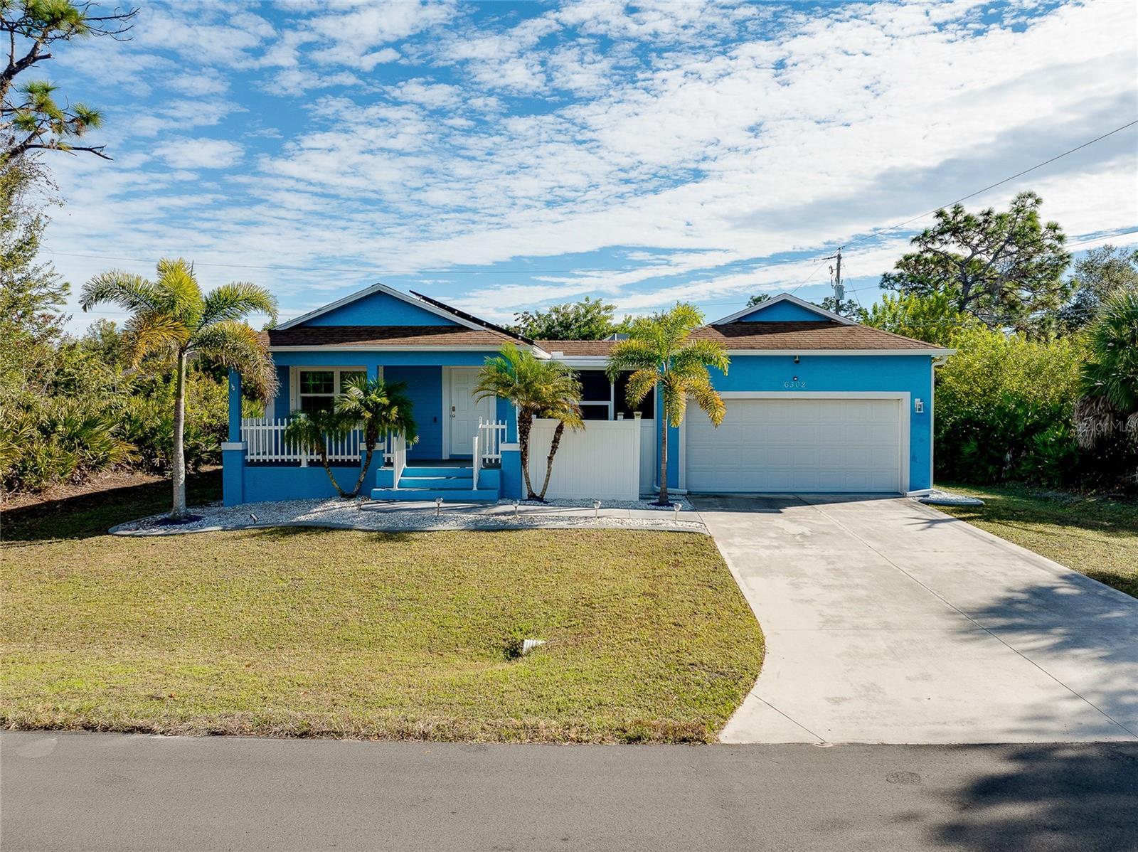 Single Family Residence em ENGLEWOOD, FL - Daniel Dourado