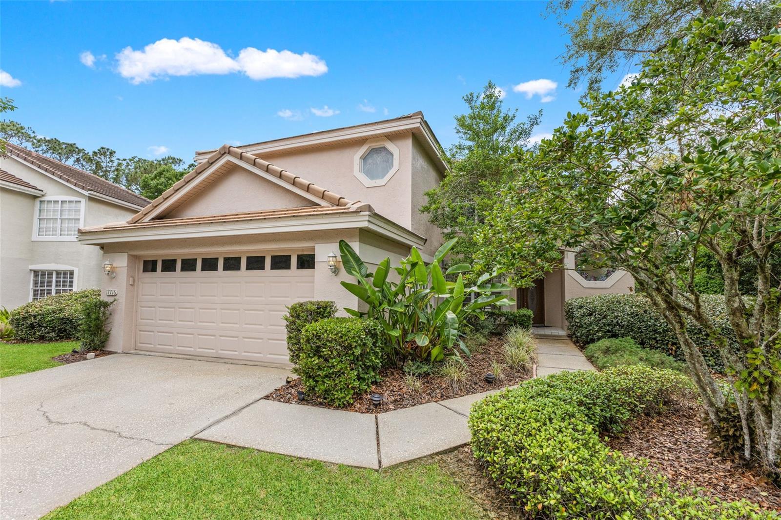 Single Family Residence in TAMPA, FL - Daniel Dourado