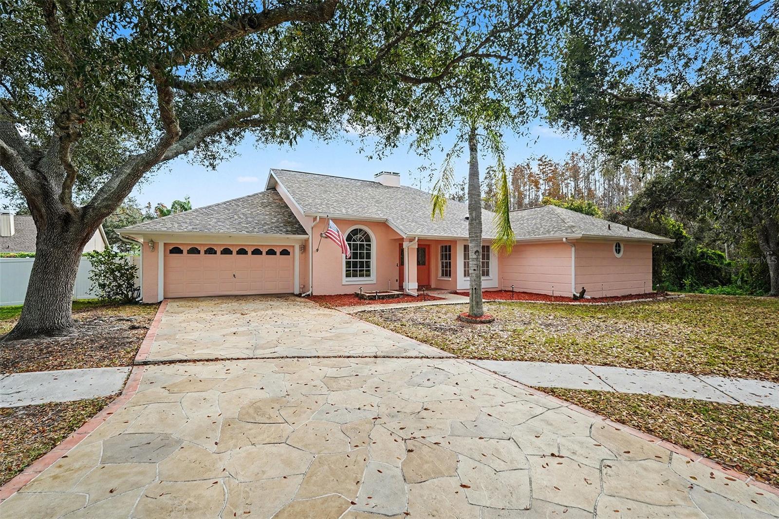 Single Family Residence in TAMPA, FL - Daniel Dourado