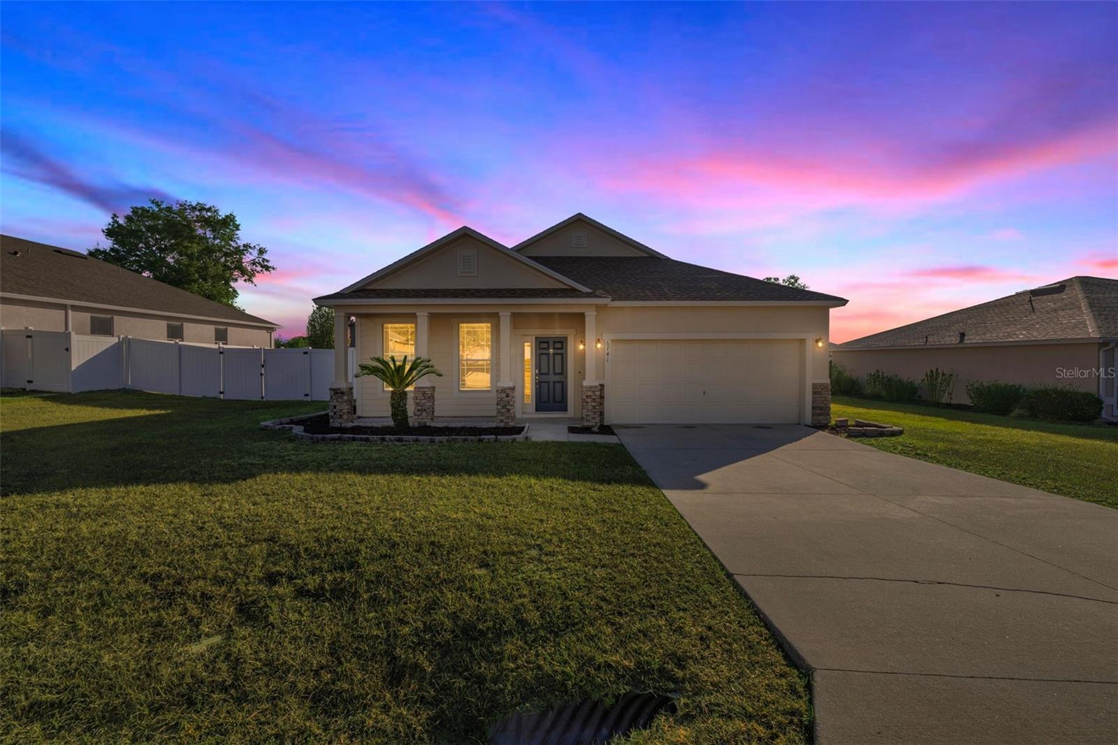 Single Family Residence in OCALA, FL - Daniel Dourado