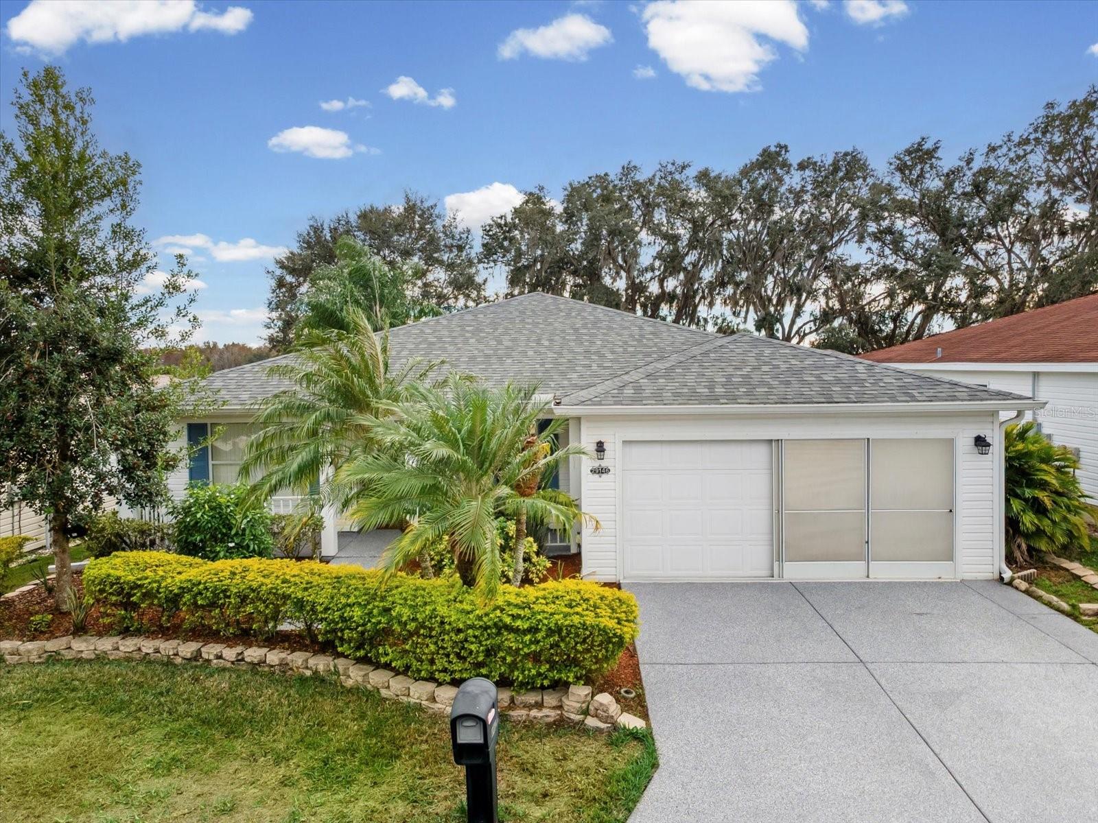 Single Family Residence em SAN ANTONIO, FL - Daniel Dourado