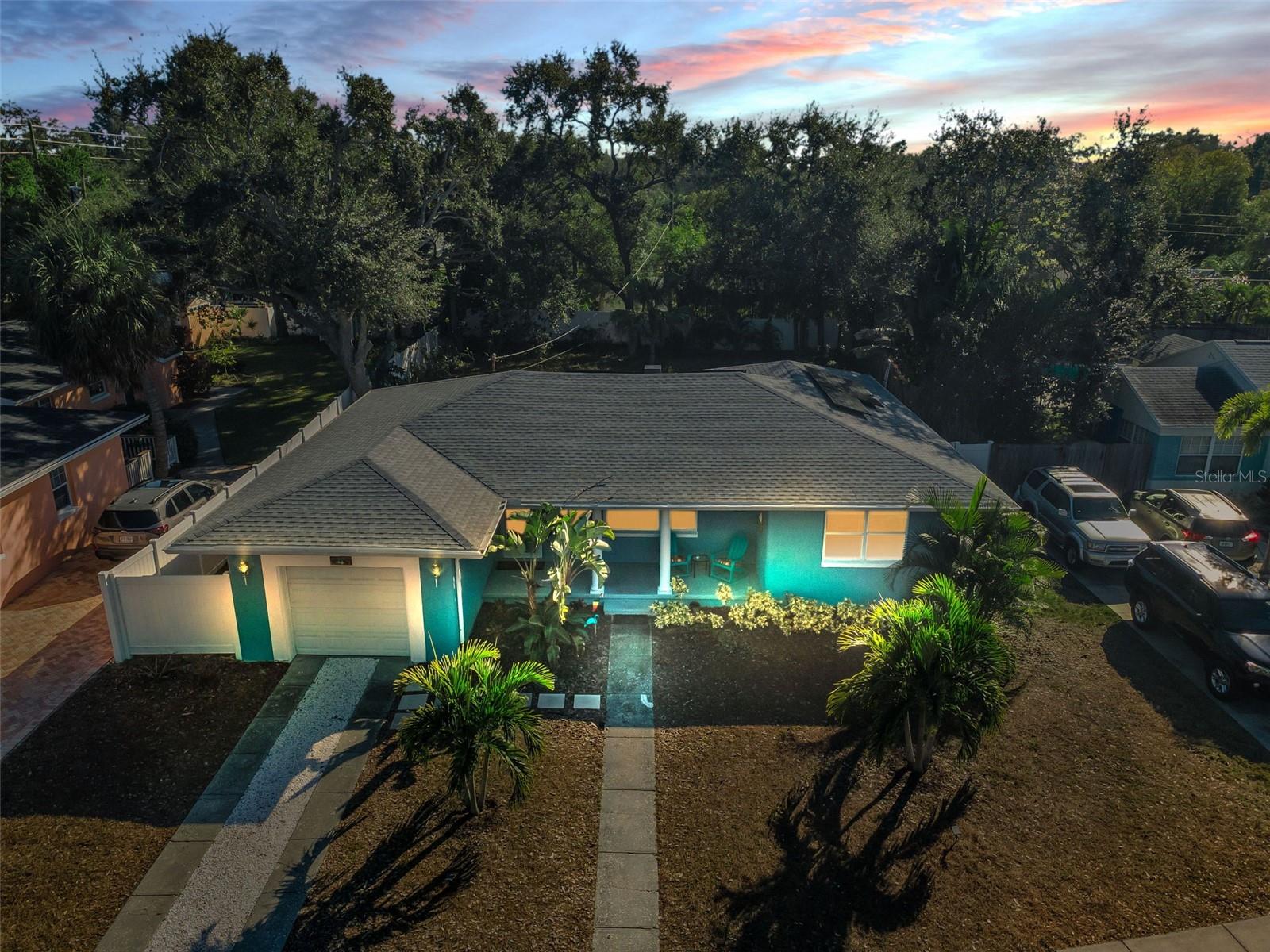 Single Family Residence em DUNEDIN, FL - Daniel Dourado