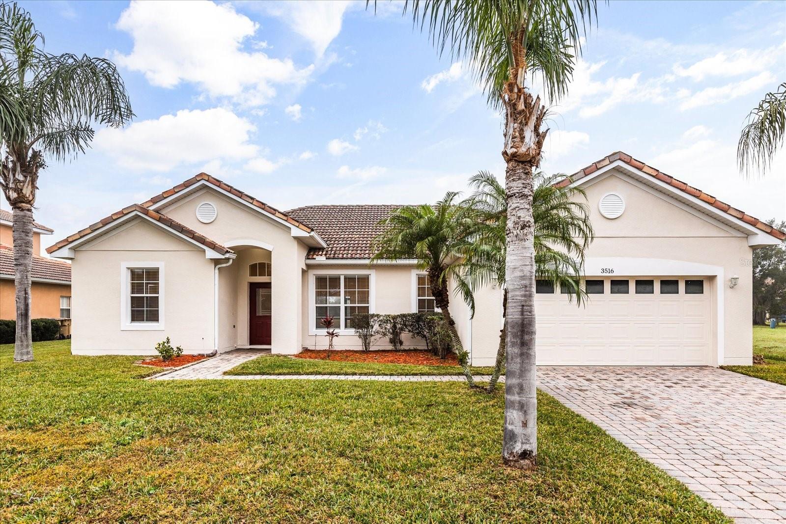 Single Family Residence em KISSIMMEE, FL - Daniel Dourado