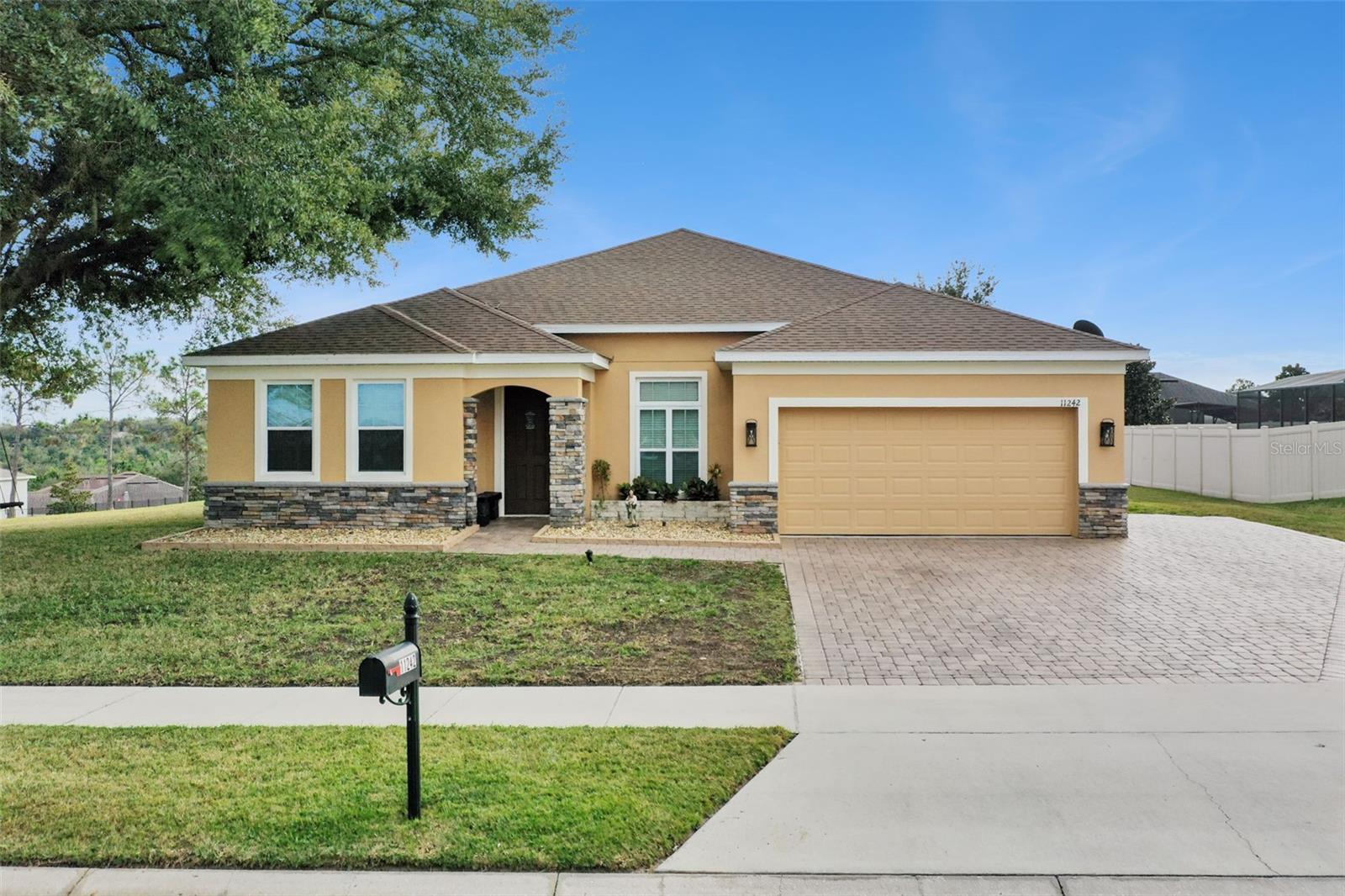 Single Family Residence em CLERMONT, FL - Daniel Dourado