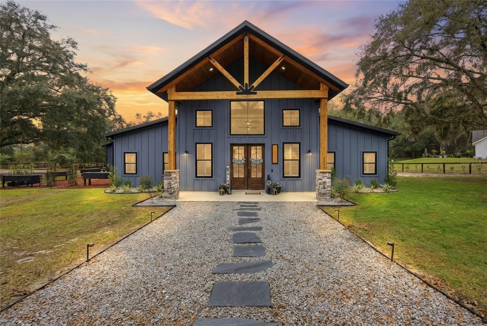 Single Family Residence in BELLEVIEW, FL - Daniel Dourado