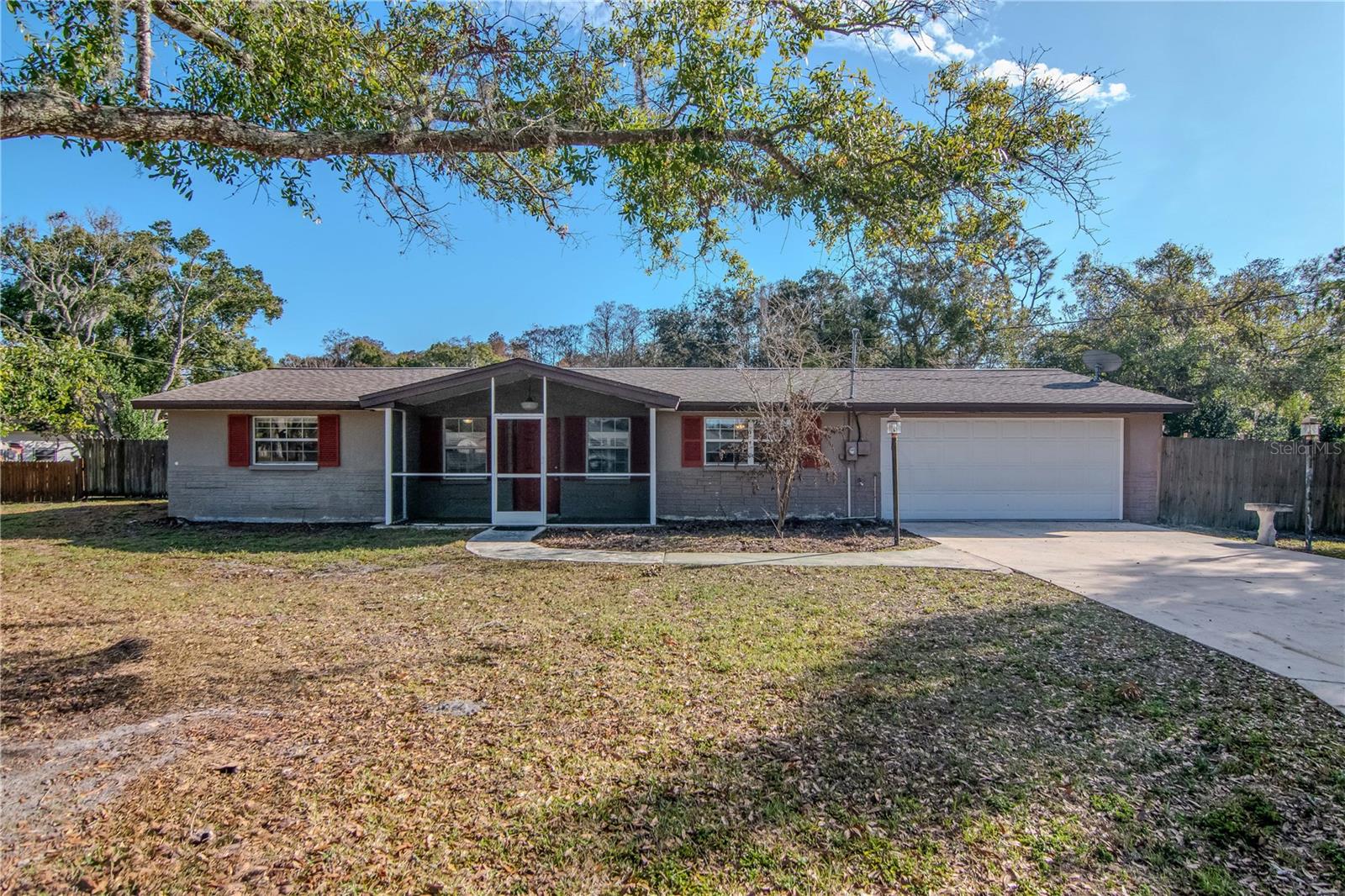 Single Family Residence em NEW PORT RICHEY, FL - Daniel Dourado
